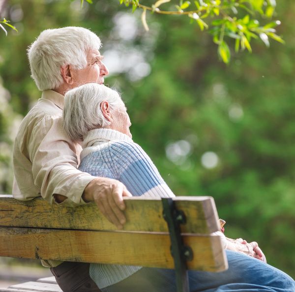 elderly couple enjoying life